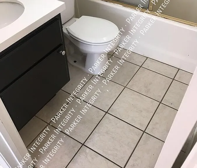 15202 Stable Ln — Photo 12