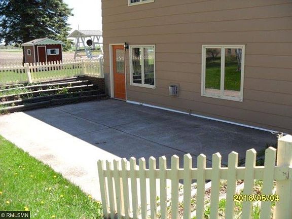 3rd image of 7890 490th St