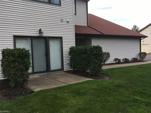 4th image of 9667 Sylvan Ln #9667