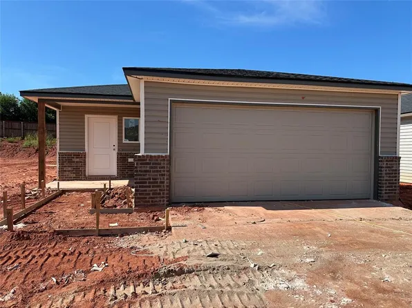 1407 Colt Dr, Guthrie, OK 73044