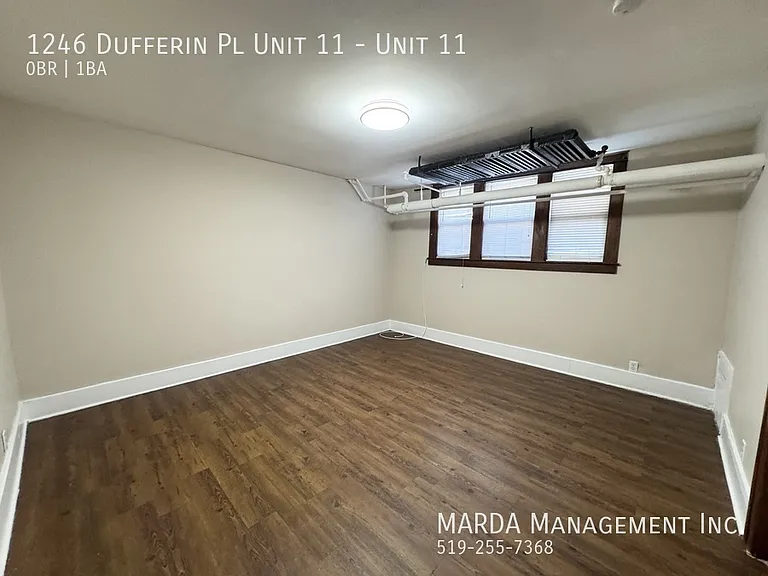 1246 Dufferin Pl #11 — Photo 2