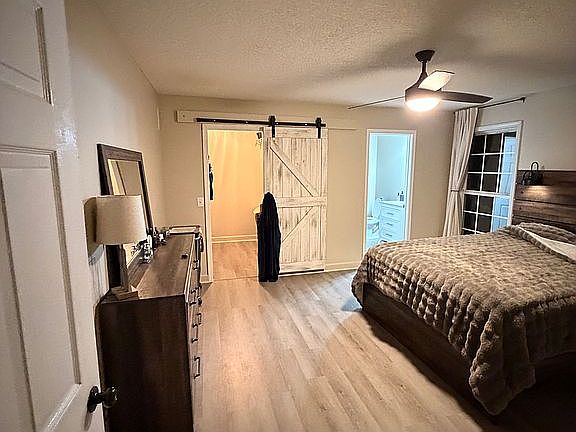 4th image of 4053 Meadow Cir