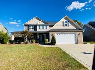 4021 Quarry Hollow Dr, Fayetteville, NC 28306