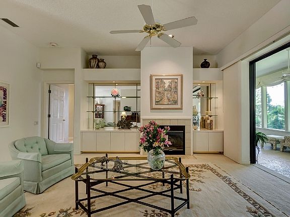 3rd image of 8650 Winding Ln