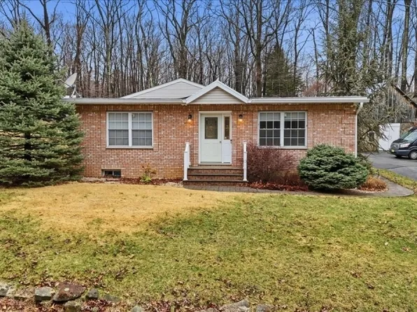 20 Summerfield Rd, White Twp., NJ 07823