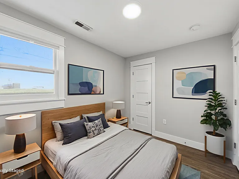 3310 Plateau Pl — Photo 32
