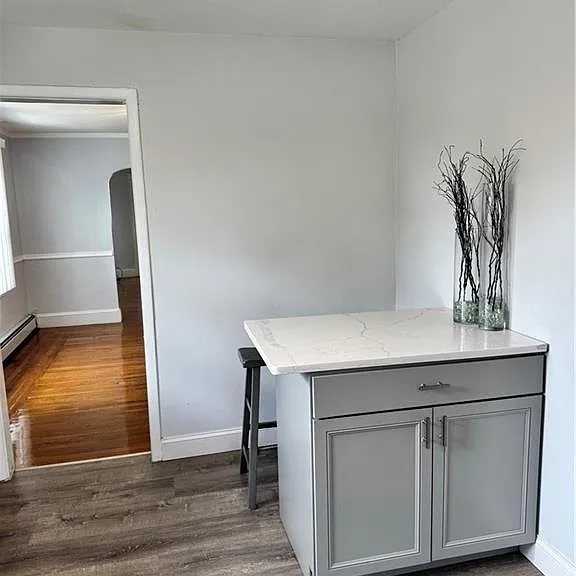 101 Rutherglen Ave #103 — Photo 5