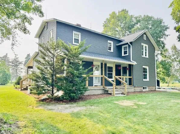 10035 Irish Rd, Vermontville, MI 49096