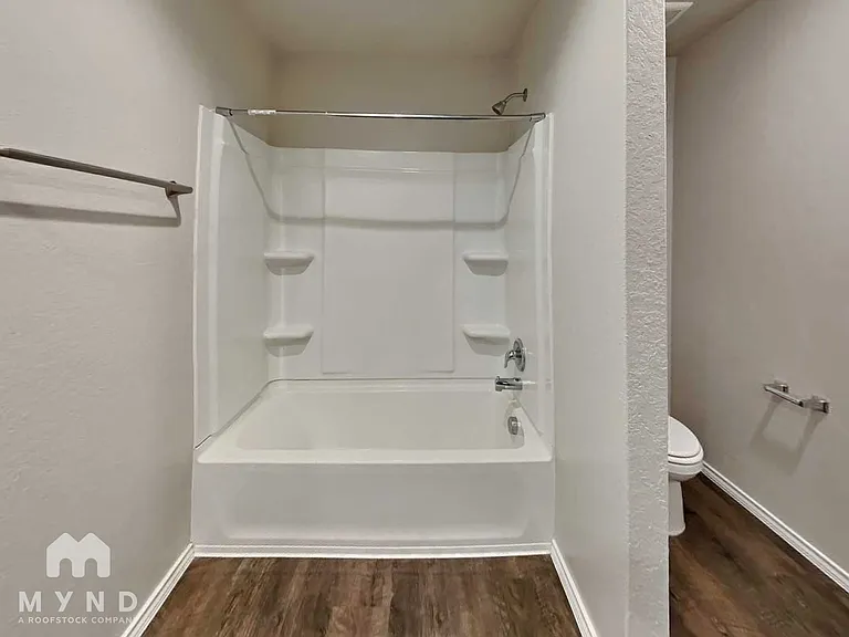 13019 Lineberry Ln — Photo 14