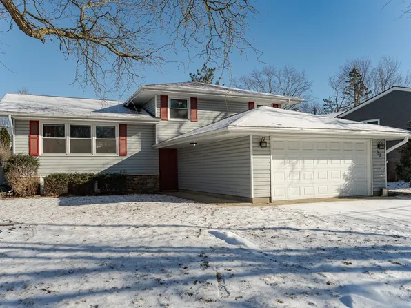 705 Northern Heights Dr NE, Rochester, MN 55906