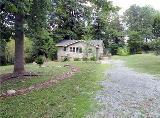 6120 Bob Daniel Rd, Oxford, NC 27565