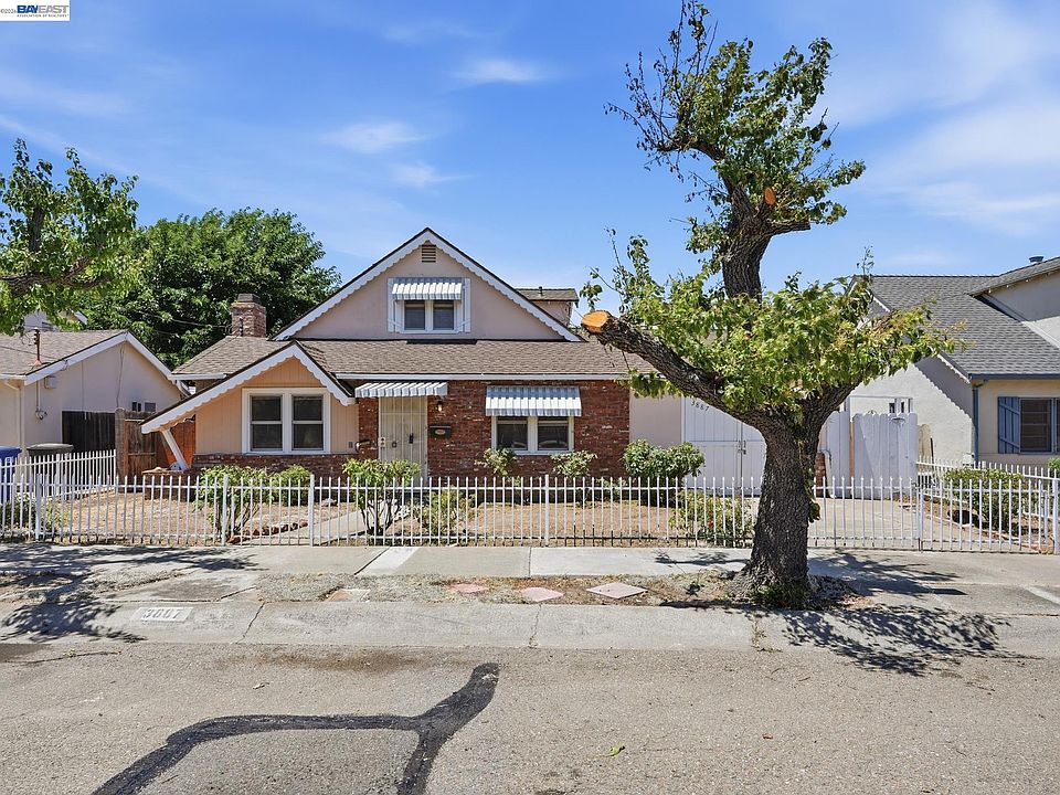 1st image of 3887 Shasta Cir