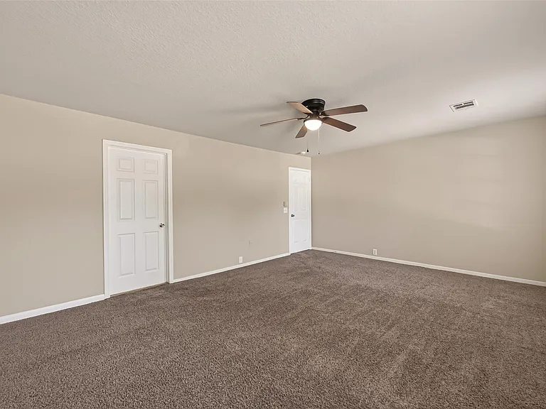 19710 Twin Canyon Ct — Photo 27