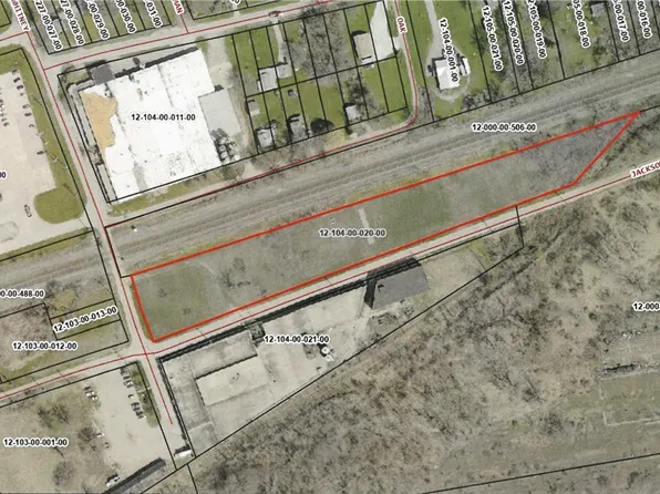 394 Whitney Rd, Conneaut, OH 44030