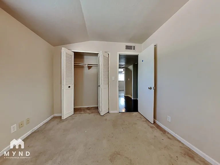8426 E Keim Dr — Photo 12