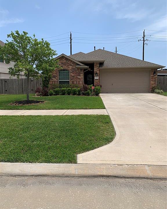 1st image of 8611 Vista Hills Dr