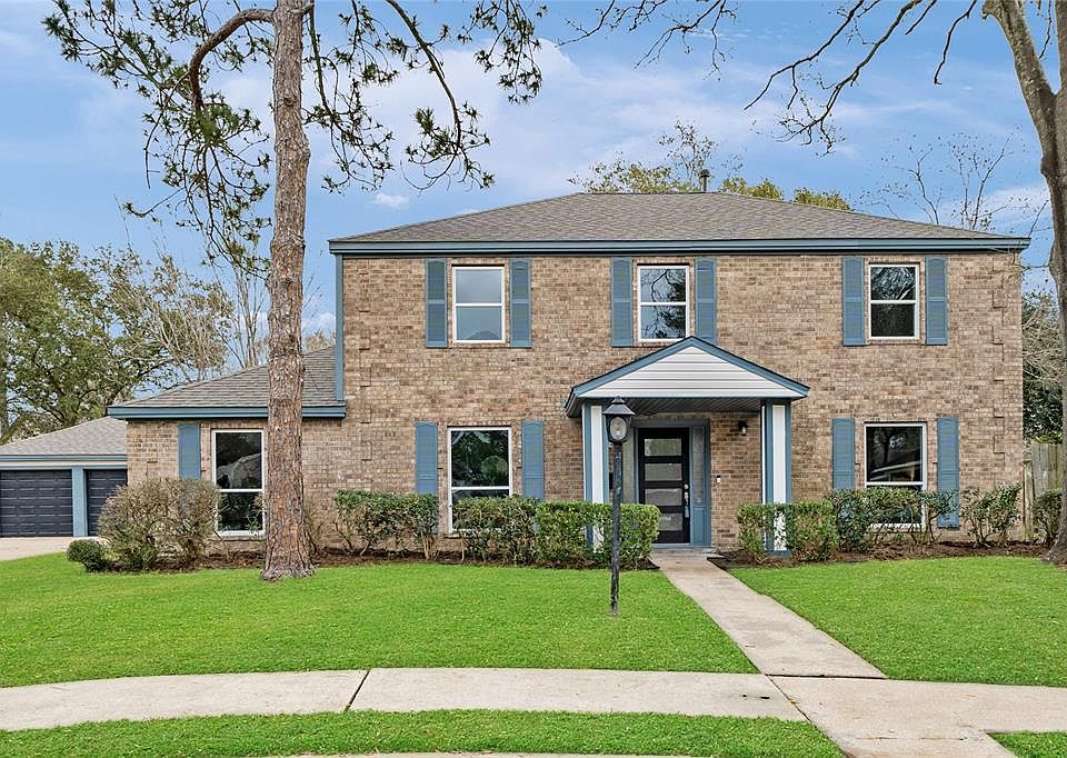 1st image of 15411 Cobre Valley Dr