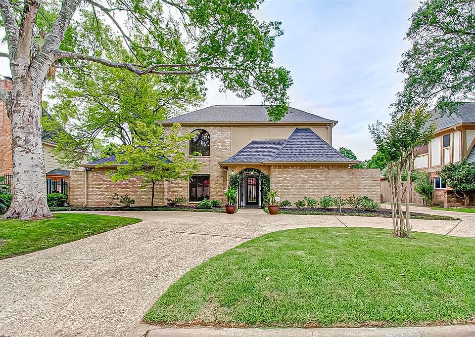 1st image of 1114 Daria Dr