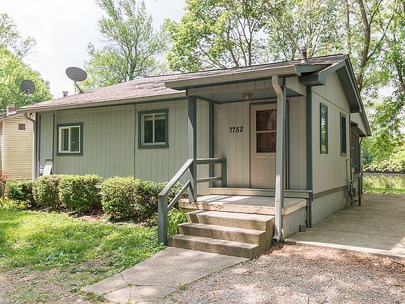 3rd image of 7752 River Edge Ln