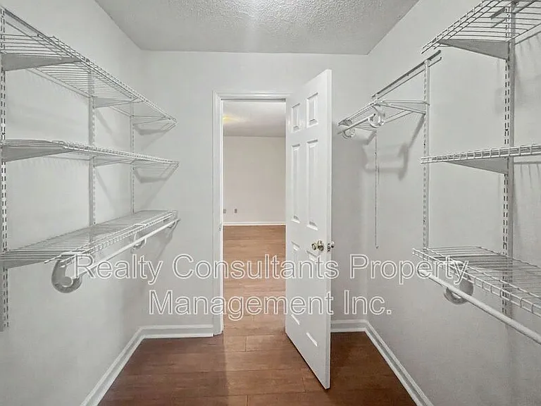 9321 Oat Dr — Photo 13