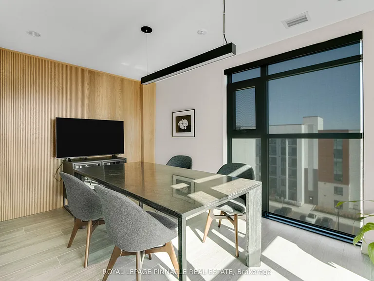 460 Gordon Krantz Ave #209 — Photo 37