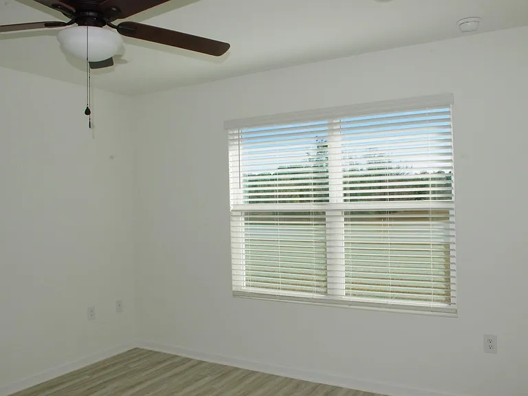 22396 Aleutian Ave — Photo 10