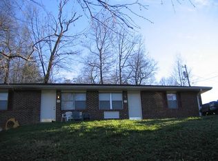 49 Topper Ln, Rossville, GA 30741
