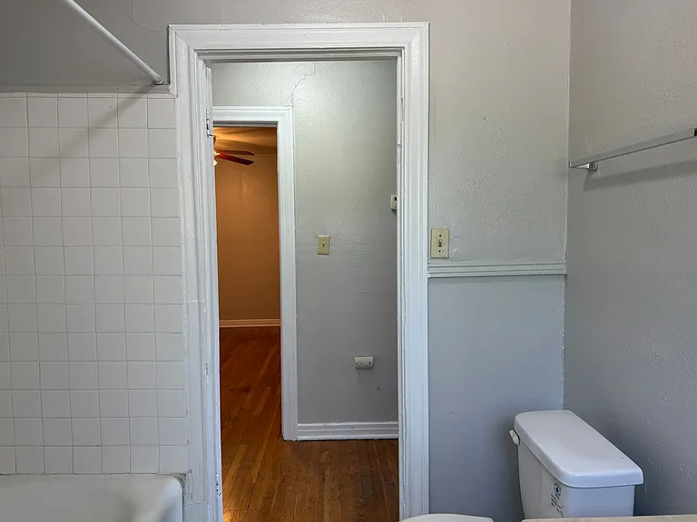 237 Pershing Ave #4 — Photo 7