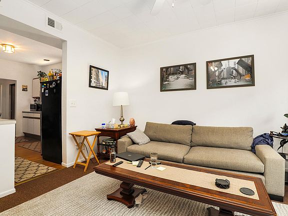5th image of 745 N Throop St #2