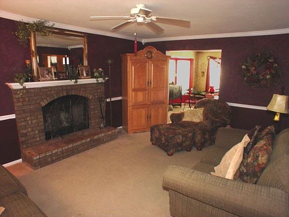 3rd image of 1227 Harting Dr