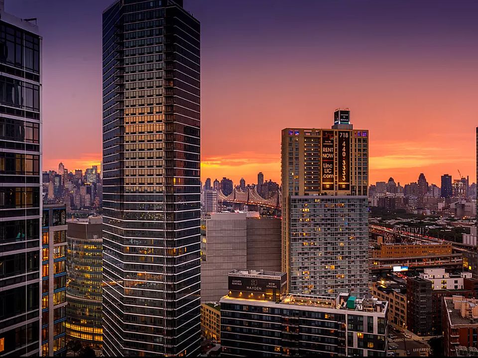 1st image of 4441 Purves St APT 2208