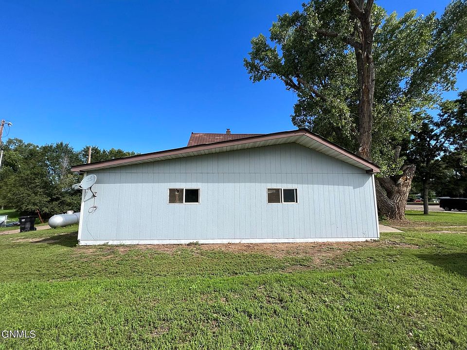 112 Main St, Zap, ND 58580 Zillow