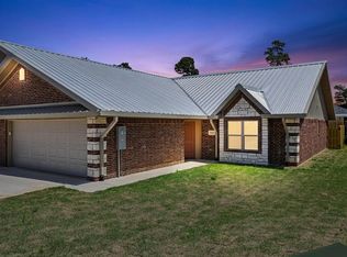 1623 Big Bnd, Longview, TX 75605