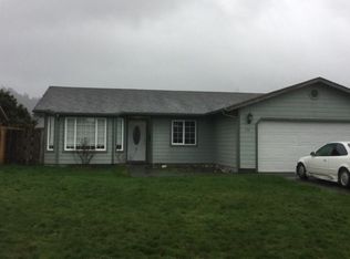 325 Bradford Ave, Smith River, CA 95567