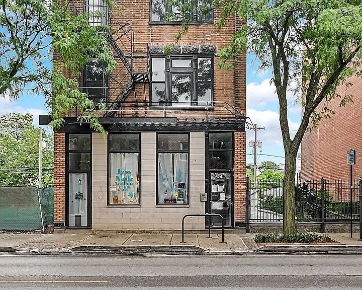 3421 W Armitage Ave #1 — Photo 1