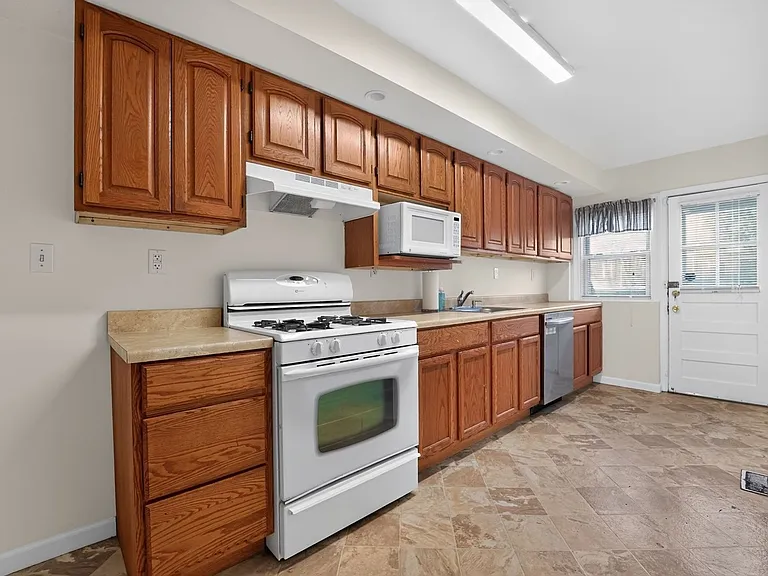 4929 Brookwood Rd — Photo 22