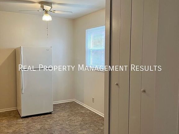 4th image of 1002 20th St #14