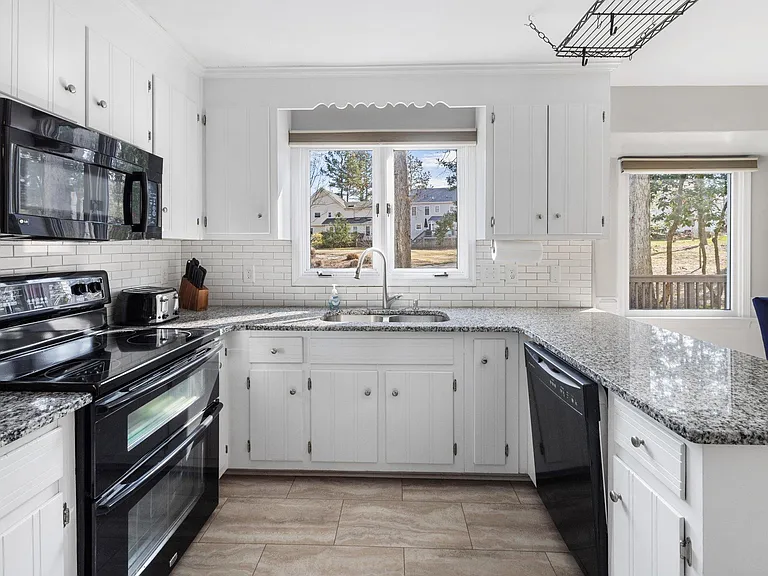 2905 Sagecreek Cir — Photo 10
