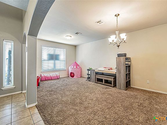 5th image of 3107 Black Orchid Dr