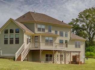 155 Haddonstone Dr, Fayetteville, GA 30215