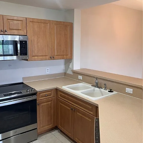 2904 Tuscan Dr #303 — Photo 10