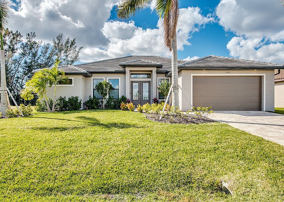 1st image of 4334 SW 19th Pl