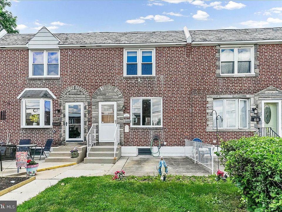 1st image of 286 N Oak Ave