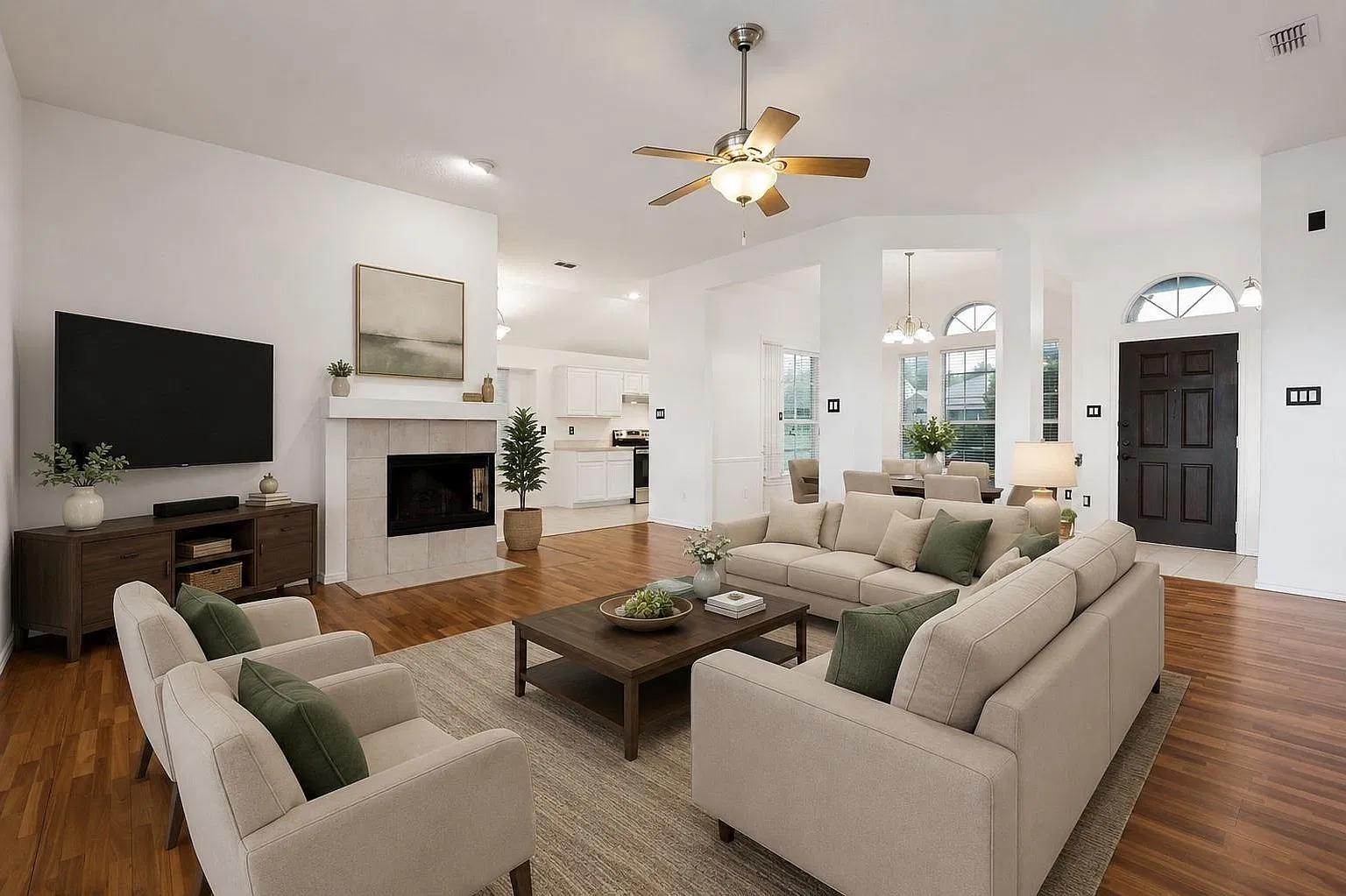 3 bed, 1667 sqft, $2,550 — Photo 3