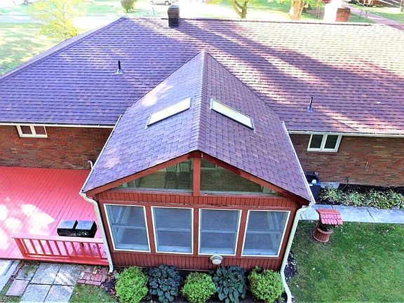 4th image of 1710 Lucretia Dr