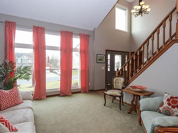 2nd image of 6434 Club Ln