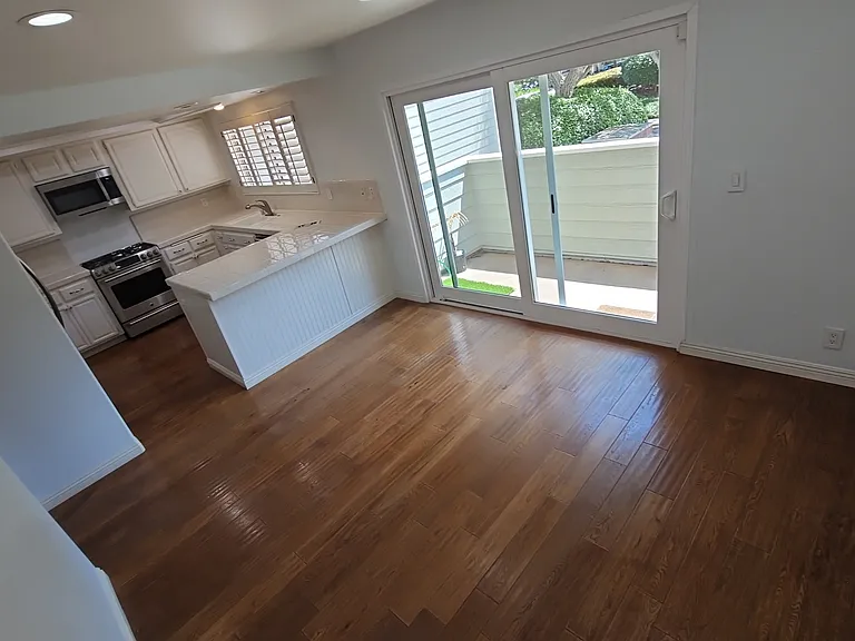 27 Tiburon Ct — Photo 5