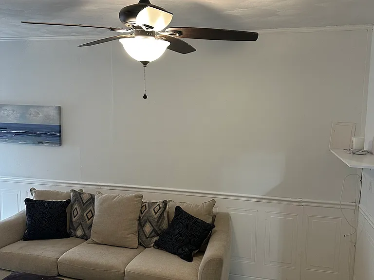 8121 Redmon Rd #B — Photo 14
