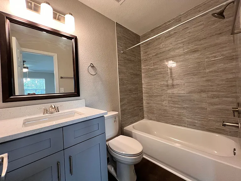 2536 Woodgate Blvd #107 — Photo 16