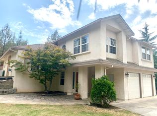 12555 Oak Mist Ln, Auburn, CA 95602